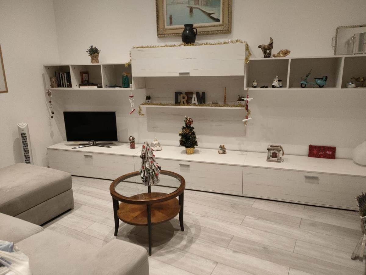 Casa Donna Lidia Apartment Savona Bagian luar foto